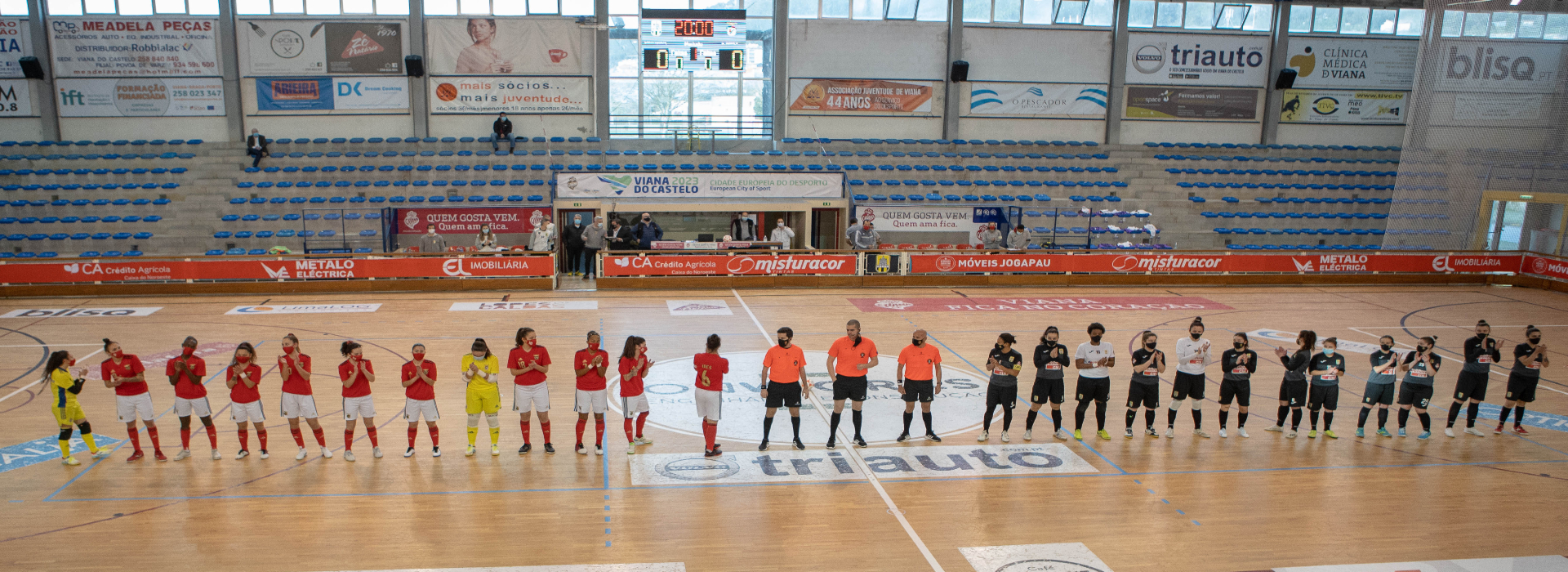 Derrota pesada do Santa Luzia FC frente ao líder Benfica no campeonato de futsal feminino