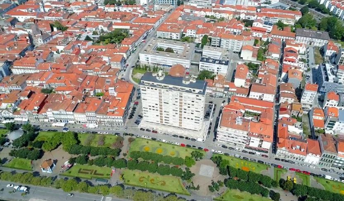 Concurso para desconstrução do prédio Coutinho em Viana do Castelo lançado hoje
