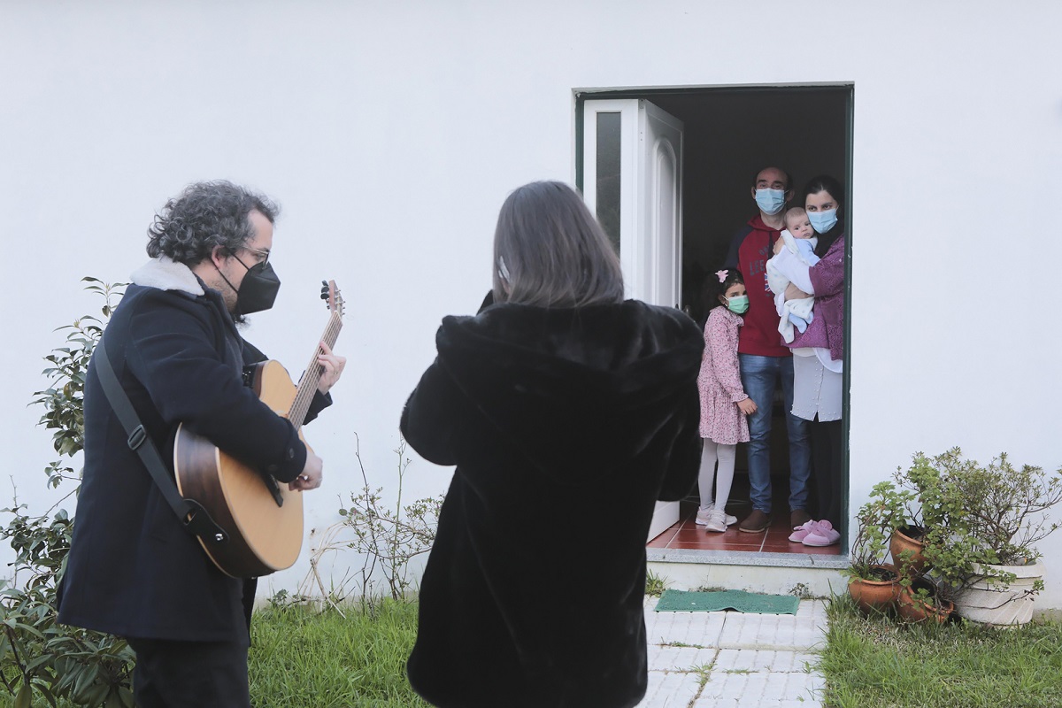Caminha leva serenatas aos domicílios em Dia dos Namorados