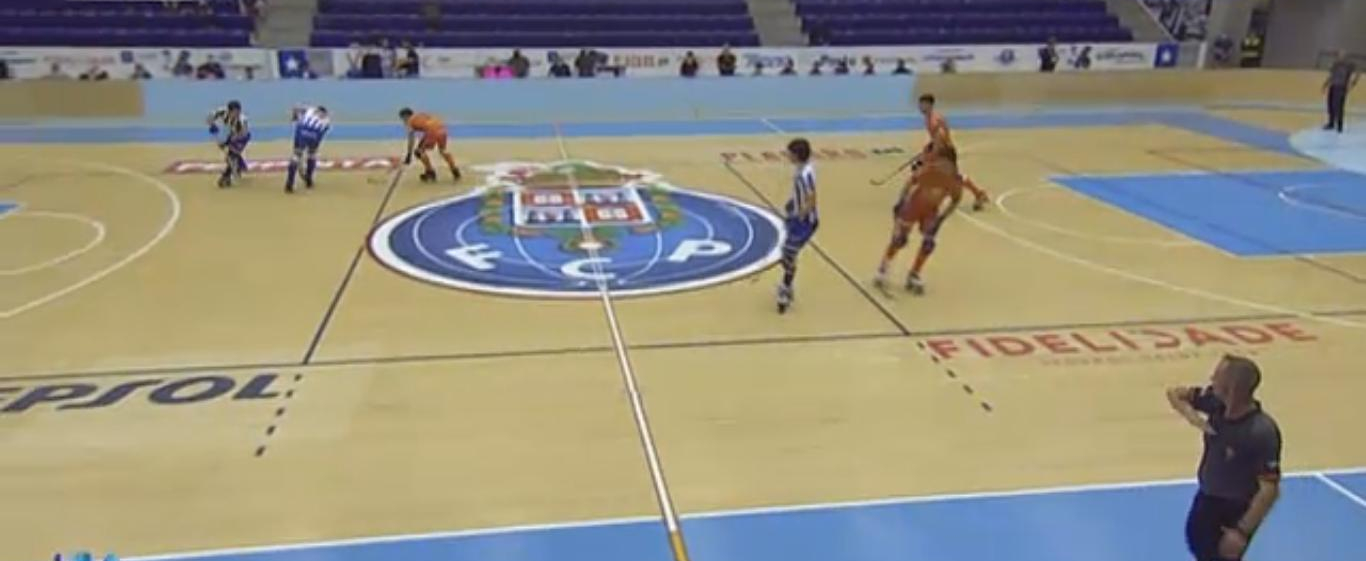 FC Porto vence Juventude de Viana sem dificuldade no primeiro jogo do play-off do nacional de hóquei em patins