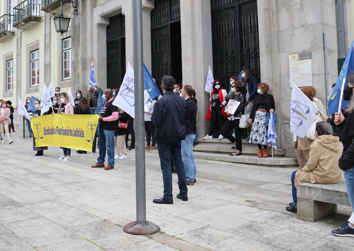 Funcionários judiciais hoje em greve contestam imposição de tratar de candidaturas autárquicas