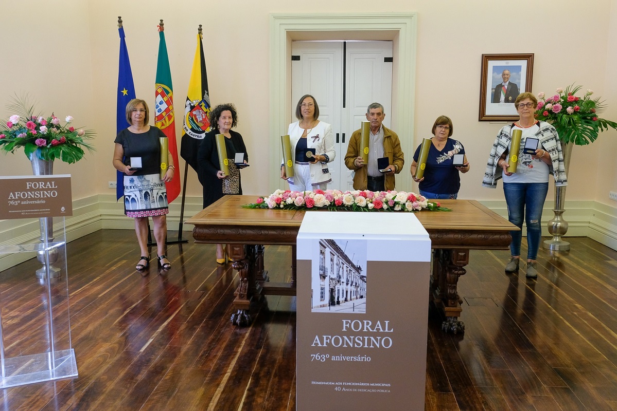 Viana do Castelo assinala 763 anos do Foral Afonsino com homenagem a funcionários com 40 anos de serviço