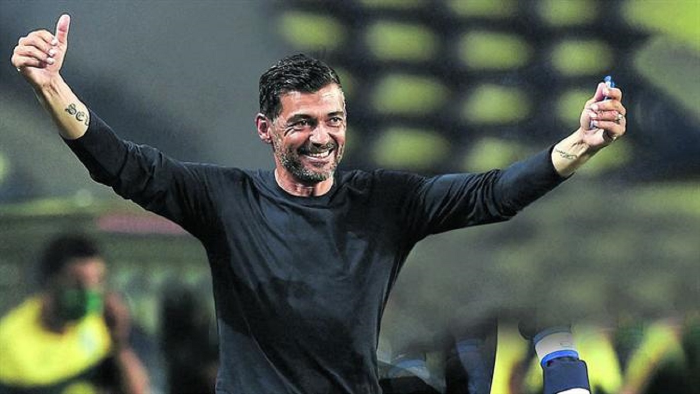Oficial: FC Porto renova por mais três épocas com Sérgio Conceição