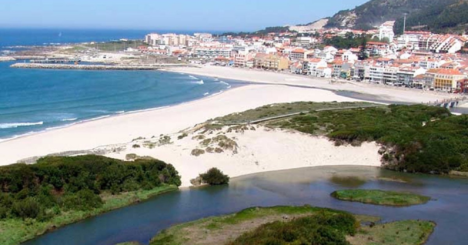 CAMINHA: Banhos voltam a ser possíveis na praia de Âncora