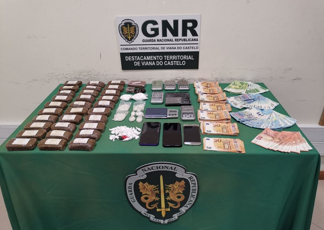Caminha: Homem de 48 anos detido por tráfico de mais de 7 000 doses de estupefacientes