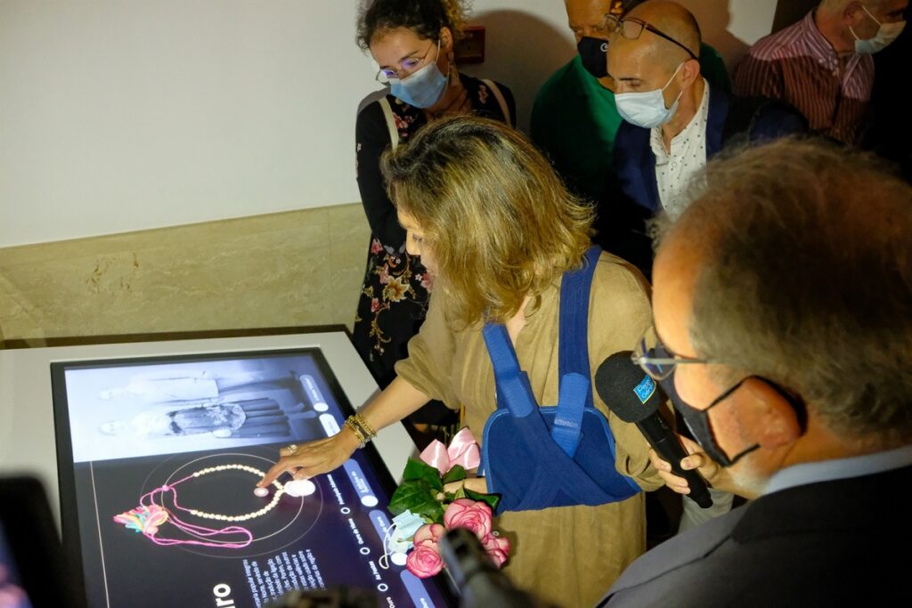 Viana do Castelo: Museu do traje reabriu Sala do Ouro