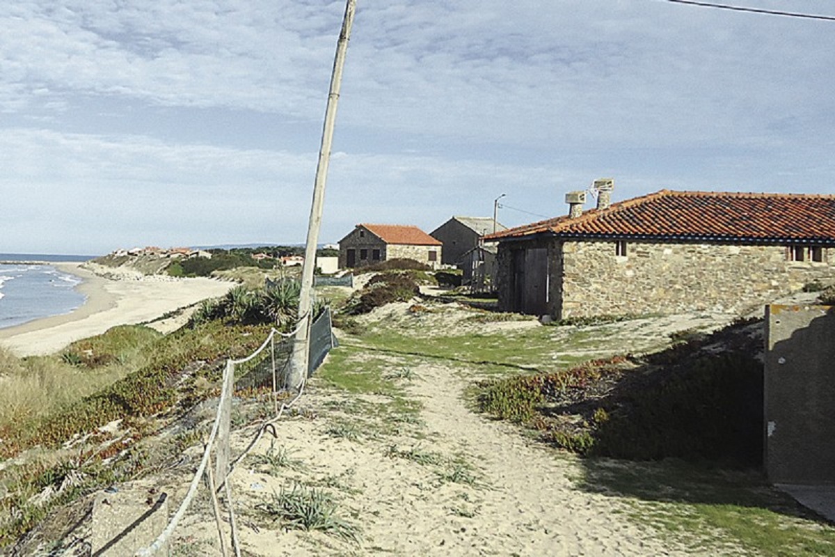 Agência Portuguesa do Ambiente diz não poder prever número edifícios a demolir entre Caminha e Espinho