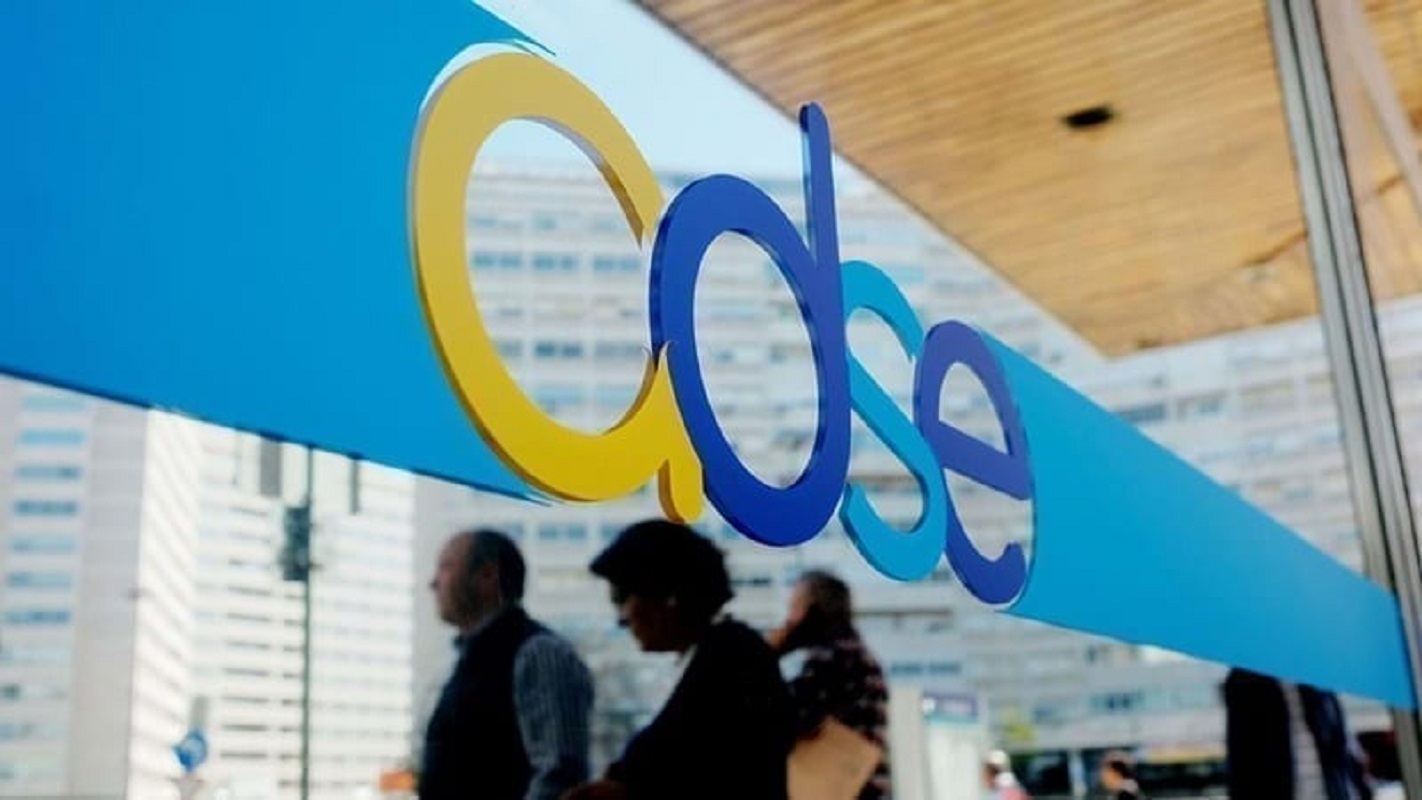 ADSE recua e volta a comparticipar atos prescritos pelo SNS
