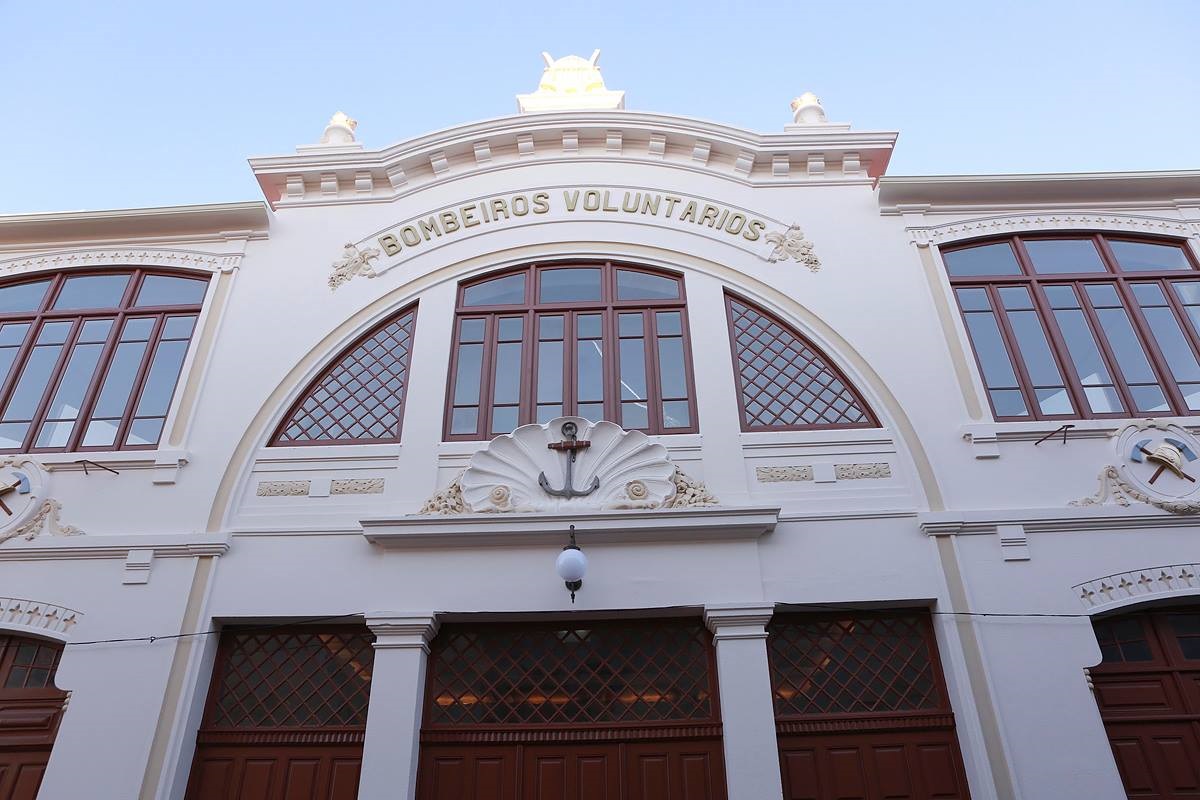 “Maldita Burocracia” no Cineteatro dos bombeiros de Vila Praia de Âncora