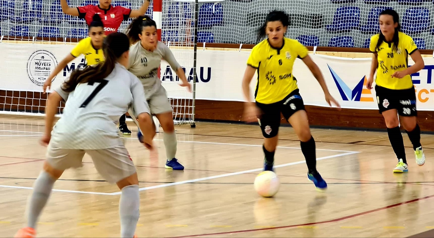 Futsal feminino: Santa Luzia deixa escapar vantagem de dois golos e cede empate a 18 segundos do fim