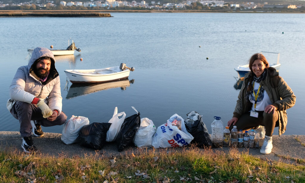 Viana do Castelo: Movimento “Limpar a Mãe” realizou ação de sensibilização na praia fluvial da Argaçosa