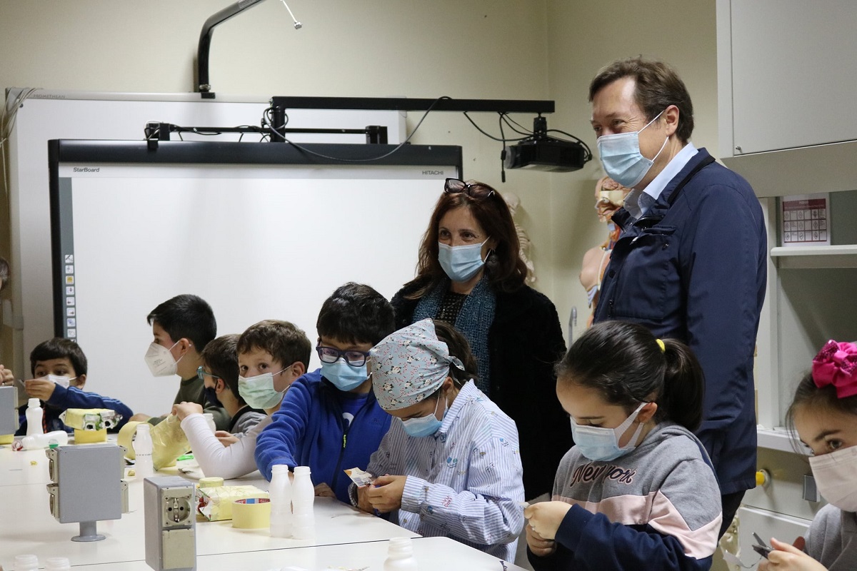 Espetáculo de sustentabilidade ambiental “Plastikus” sensibilizou alunos de Ponte da Barca