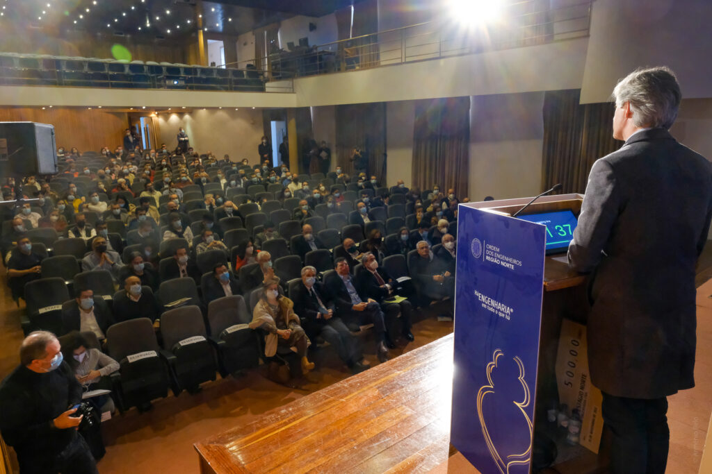 Presidente da Câmara de Viana do Castelo aliou-se às comemorações do Dia Regional do Engenheiro