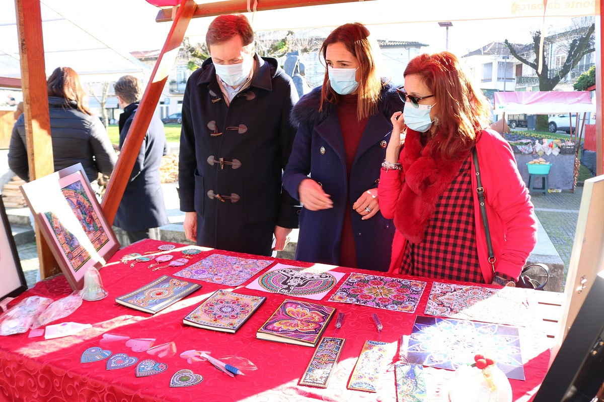 Abertura do Mercado de Natal dá o arranque às festividades natalícias em Ponte da Barca