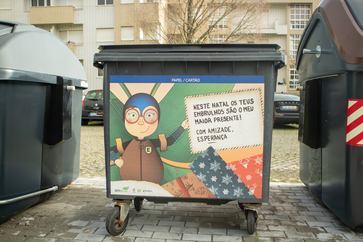 Viana do Castelo apela à reciclagem do papel de embrulho dos presentes de Natal