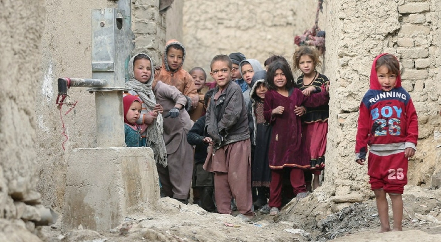 UNICEF pede cerca de 2 mil milhões de euros para salvar crianças afegãs