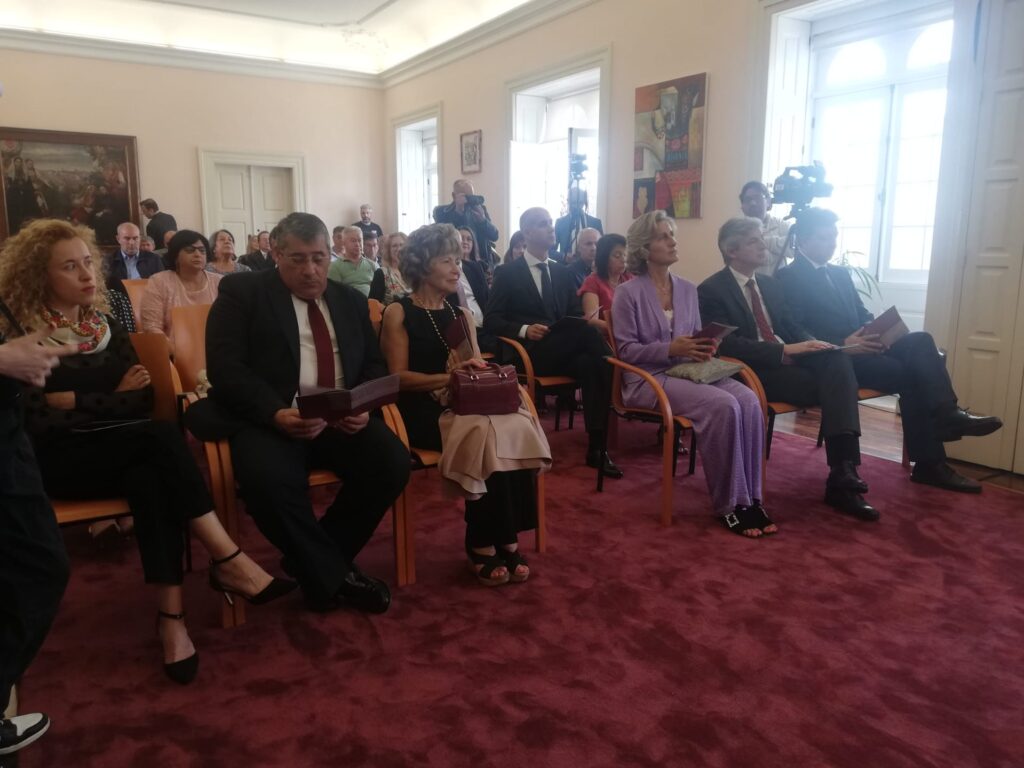 C/FOTOS: VIANA: Município entregou medalhas e evocou 764 anos do Foral