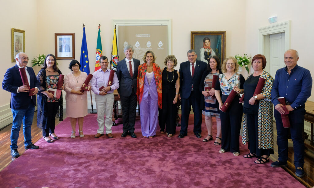 C/FOTOS: VIANA: Município entregou medalhas e evocou 764 anos do Foral