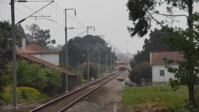 Suspensa circulação na Linha do Minho entre Darque e Valença