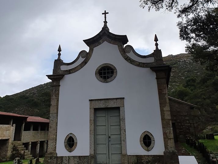 Já ouviu falar da Santa Isabel da Hora Pequenina? É bênção das grávidas em Arga