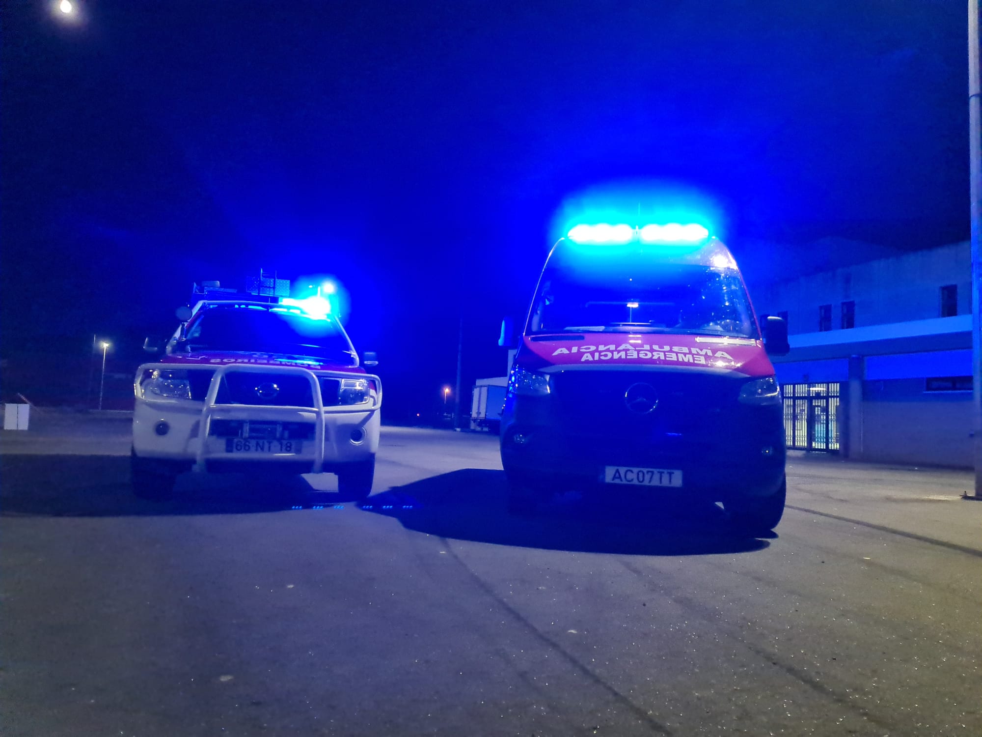 VIANA: Acidente entre mota e carro de competição do Rali de Viana faz um ferido