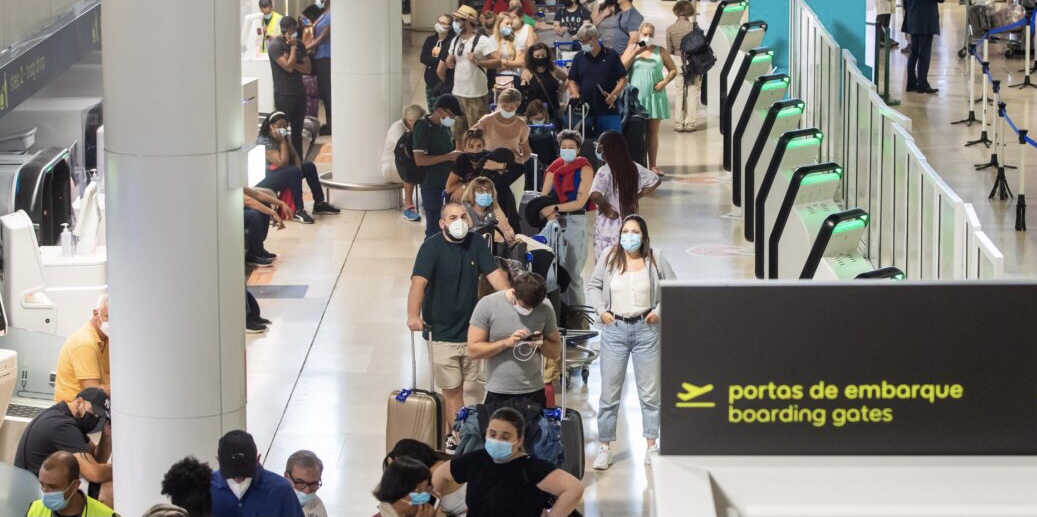 Presidente executivo da ANA reconhece problemas “graves” nos aeroportos
