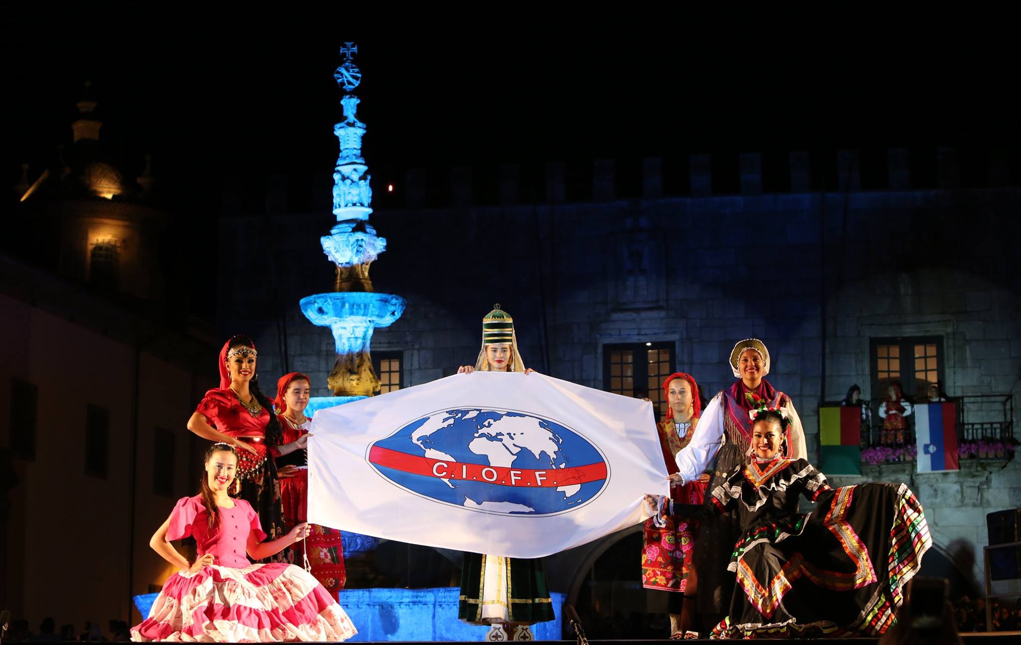Solidariedade com a Ucrânia marca arranque do Festival de Folclore Internacional do Alto Minho
