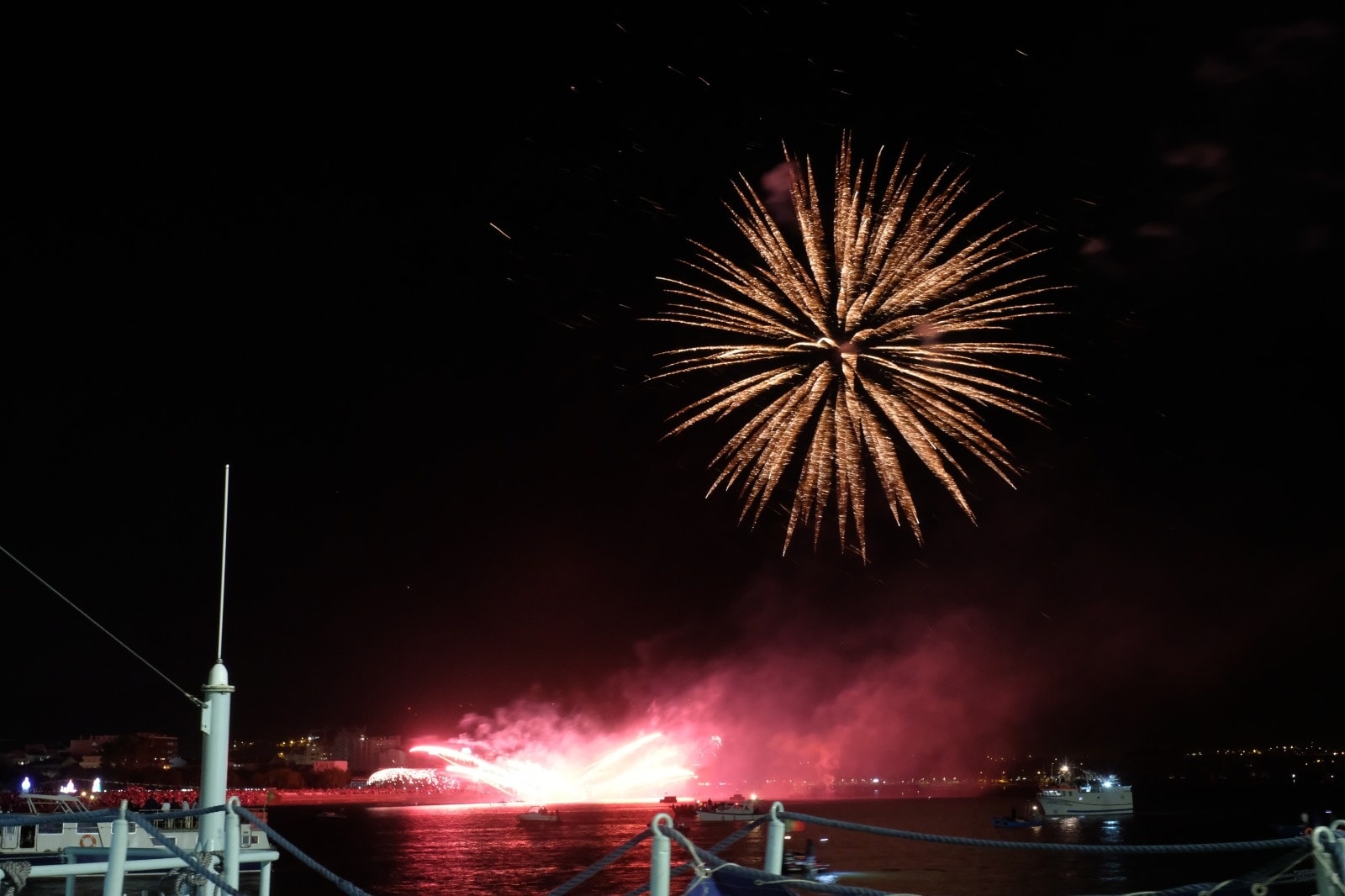 E assim foi o fogo de artifício em Viana do Castelo