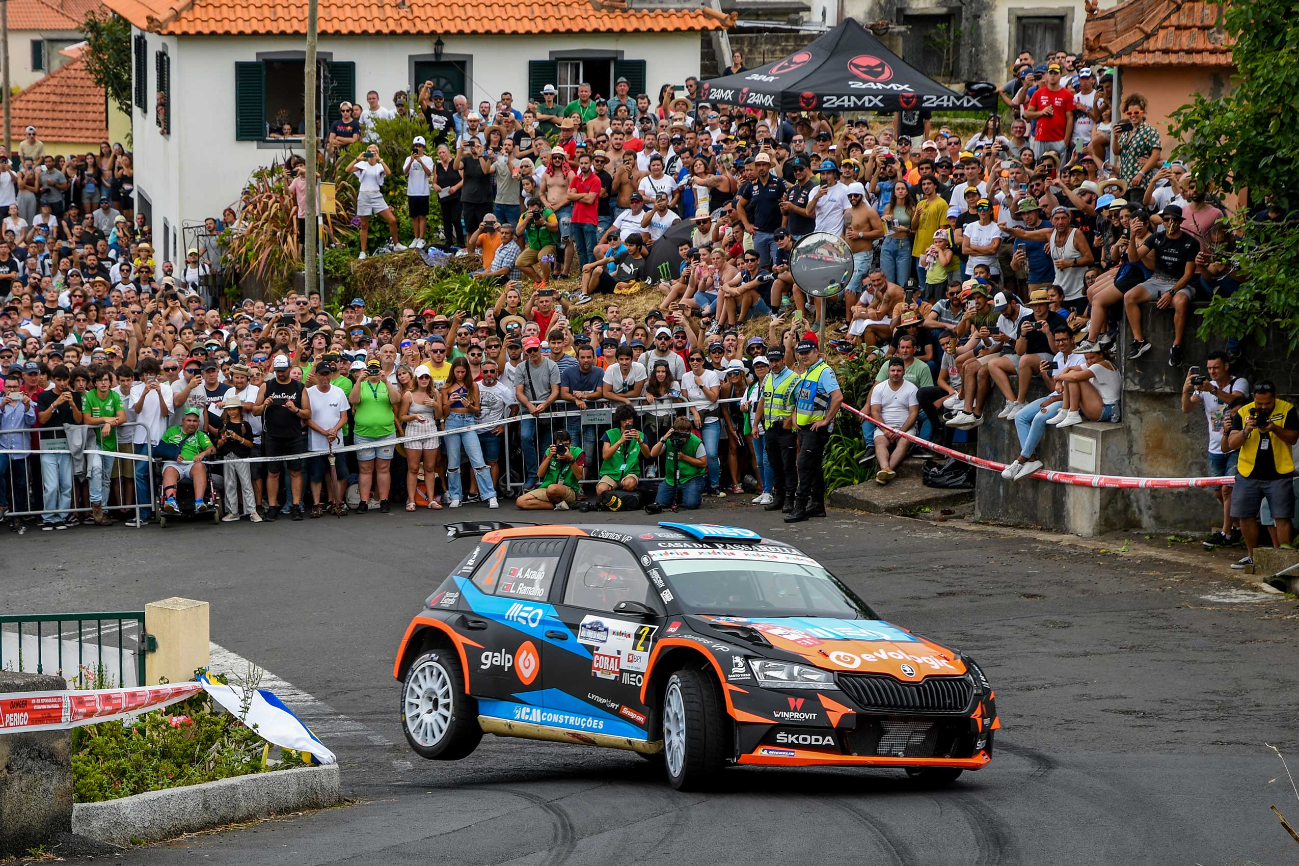 AUTOMOBILISMO: Armindo Araújo e Luís Ramalho poderão garantir título em Chaves
