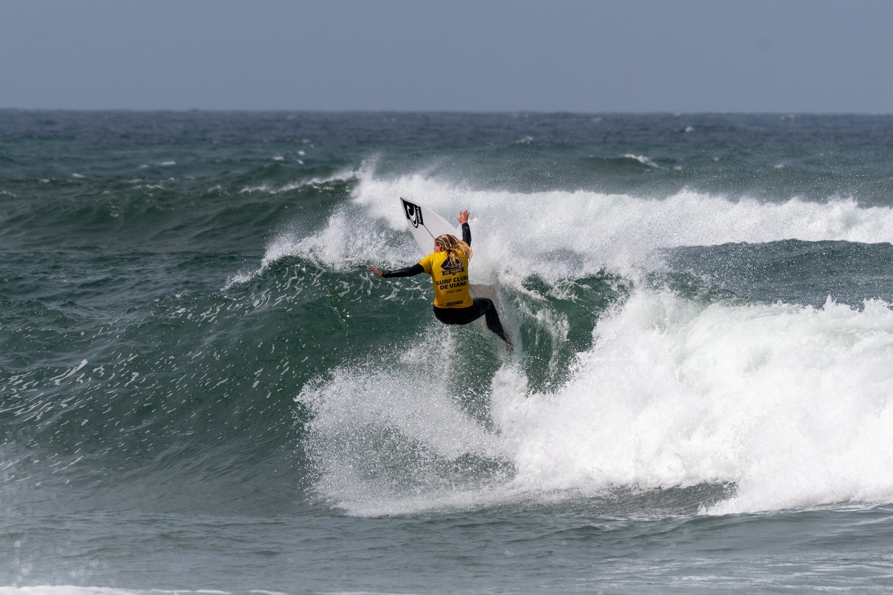 SURF:Beatriz Carvalho e Constância Simões sagram-se Campeãs Nacionais de Surf Esperanças 2022