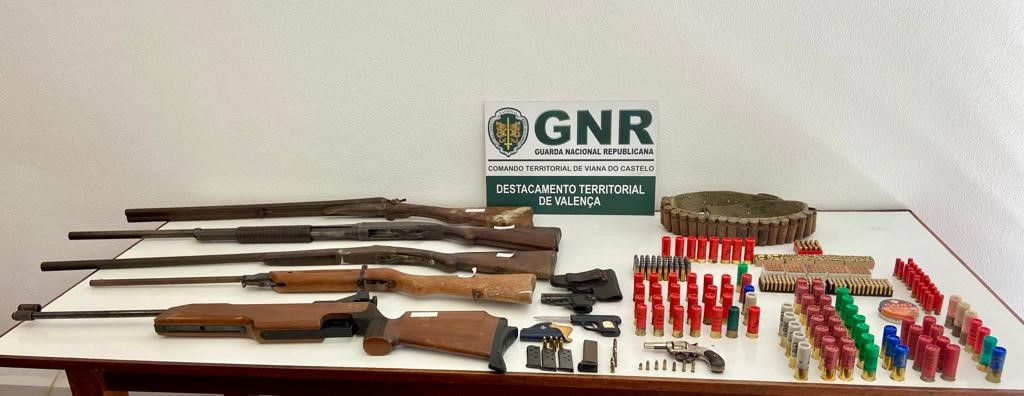 CERVEIRA: GNR detém homem de 83 anos por ameaçar vizinho com arma de fogo