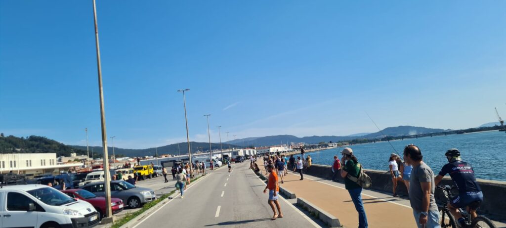 VIANA: Viatura dos Sapadores de 79 abriu desfile Land Rover