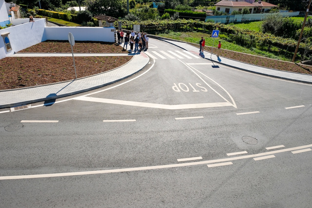 VIANA: Barroselas com uma rua requalificada e outra alargada
