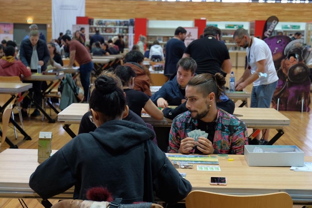 Centenas passaram no centro cultural para uma ´tabuleirada`