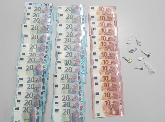 Confrontos à porta da sede da Juve Leo em Braga termina com apreensão de droga