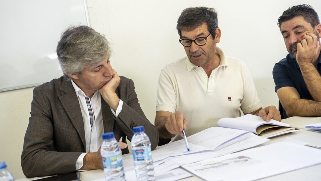 VIANA: Executivo municipal visita freguesia de Chafé e prepara reabilitação  da Amorosa