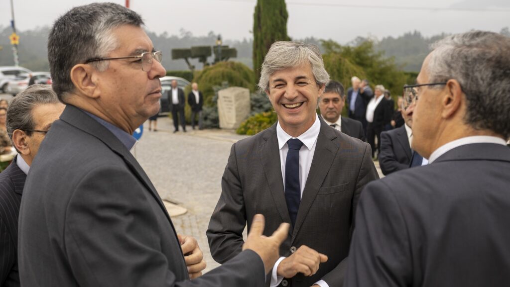 VIANA: Investimento de 66 mil para estacionamento novo e Igreja requalificada em Deocriste