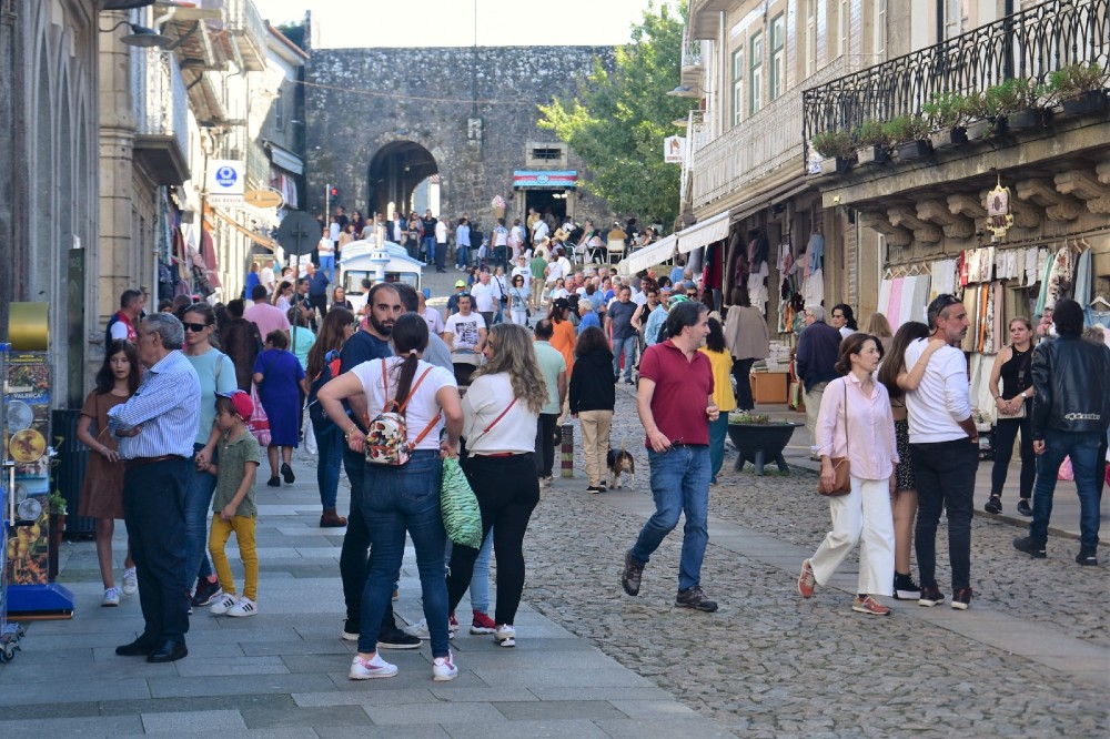 Valença com 16 mil espanhóis só na fortaleza e filas de trânsito com mais de 5km