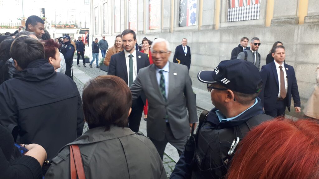 CIMEIRA IBÉRICA: Encontro arranca com honras militares e passeio por Viana do Castelo