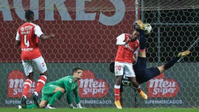 Futebol: Diego Lainez mete SC Braga nos 'oitavos' da Taça de Portugal image 3
