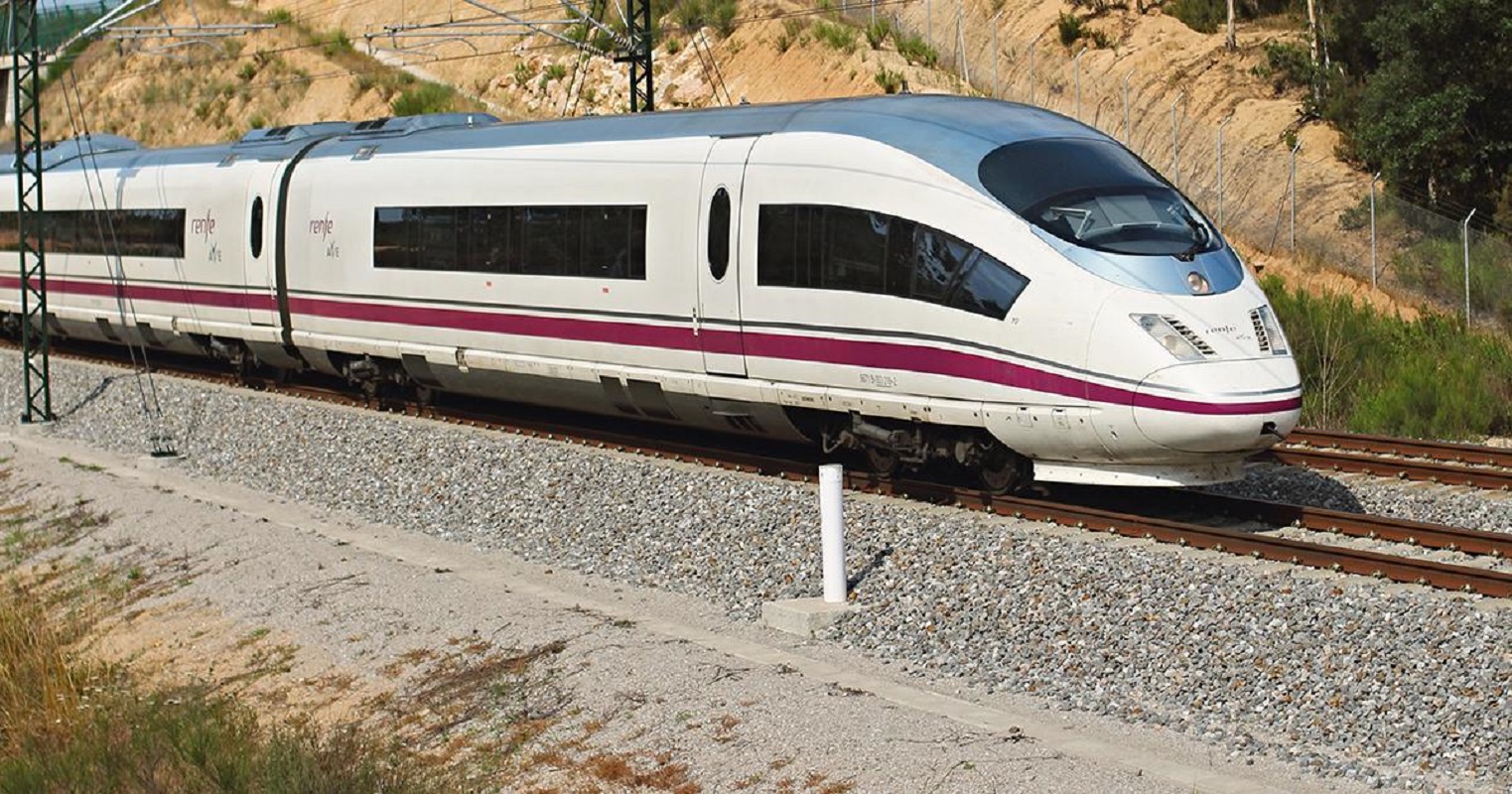 Eixo Atlântico envia carta à ministra dos Transportes da Espanha a pedir a licitação do troço pendente Vigo-Portugal