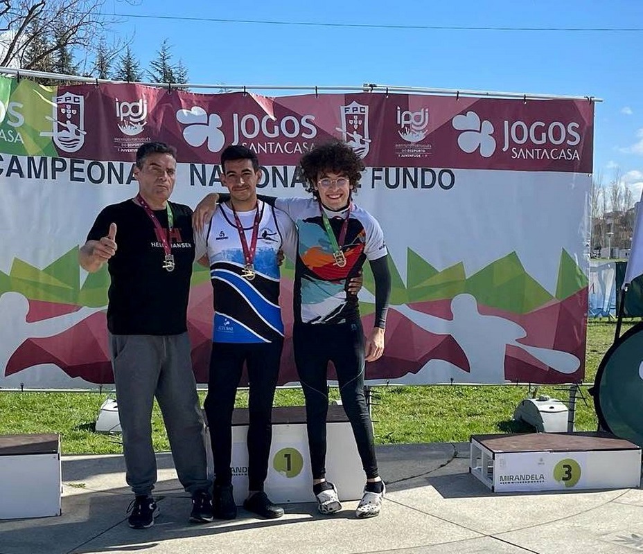 Lucas Borges do Darque Kayak Clube conquista medalha de bronze no campeonato nacional de fundo