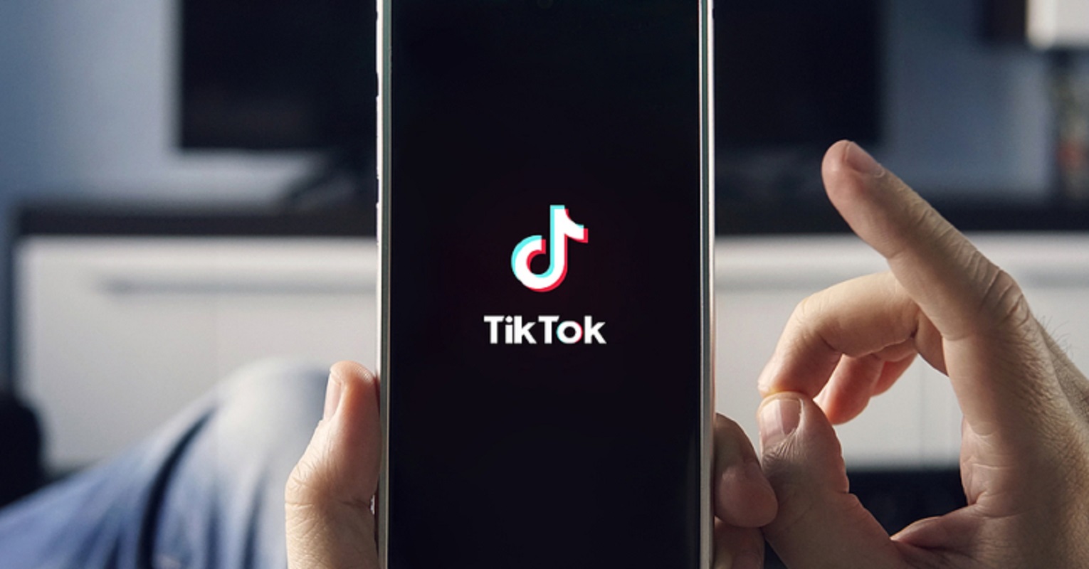 TikTok é cada vez mais popular entre os adultos