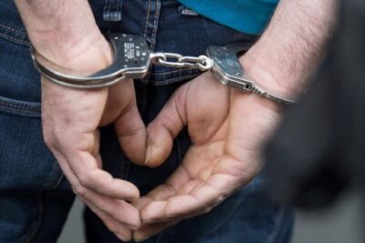 Homem de 74 anos em prisão preventiva por coação sexual e perseguição em Ponte da Barca
