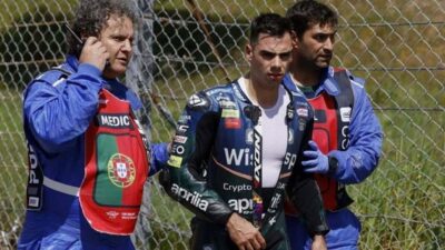 Miguel Oliveira abandona GP Portugal de Moto GP após choque de Marc Márquez