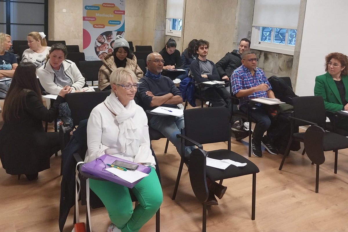 Viana do Castelo – Migrantes aprendem a fazer a declaração de IRS
