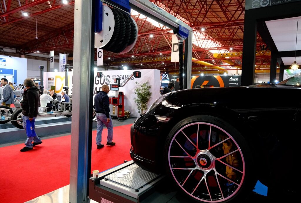 Cerca de 20 mil profissionais do setor automóvel visitaram “expoMECÂNICA” na Exponor