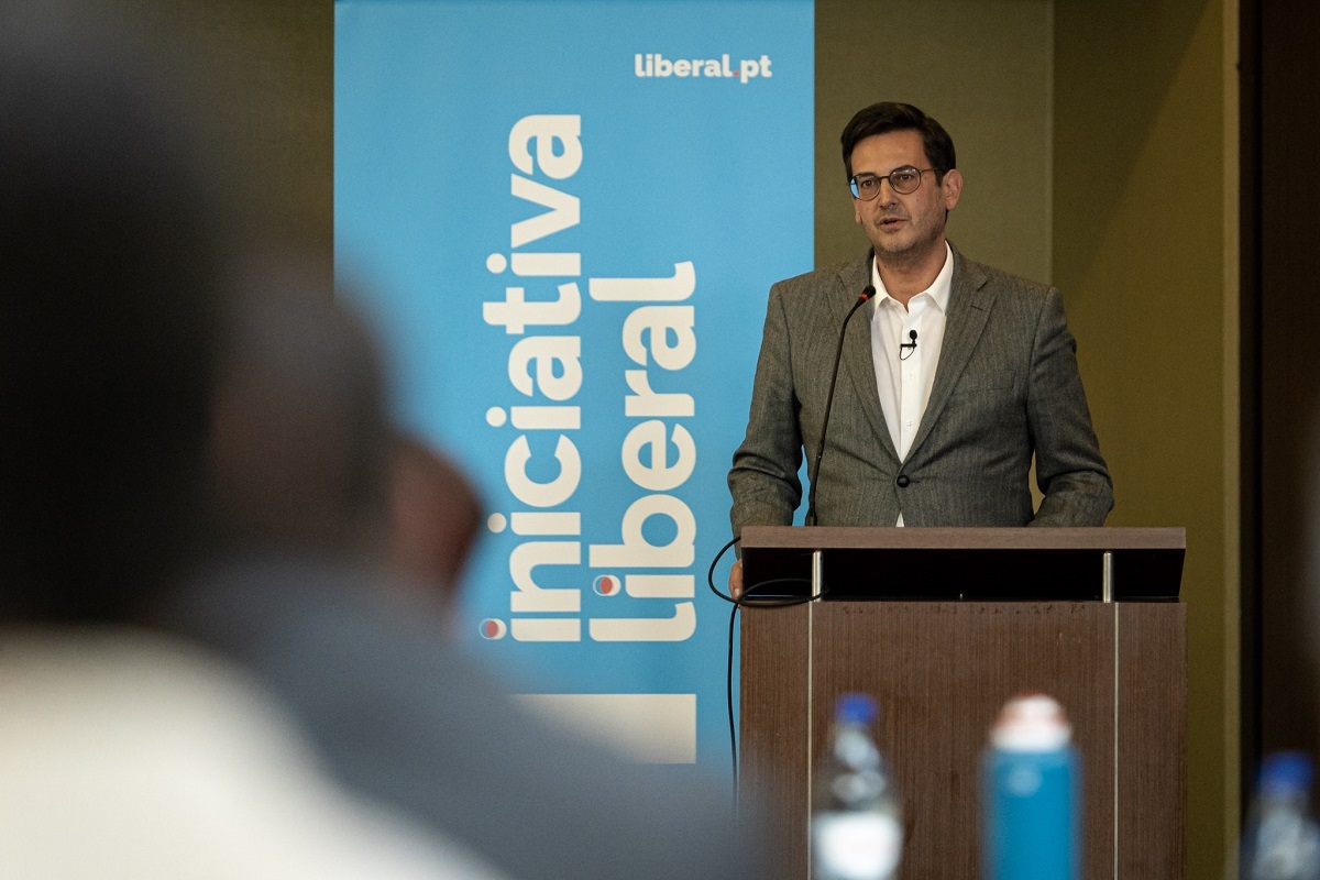 Líder da Iniciativa Liberal visitou Viana do Castelo