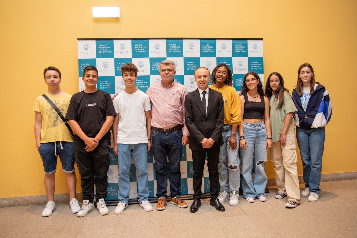 Barcelos: Alunos do 3º Ciclo debateram projetos na Assembleia Municipal Jovem
