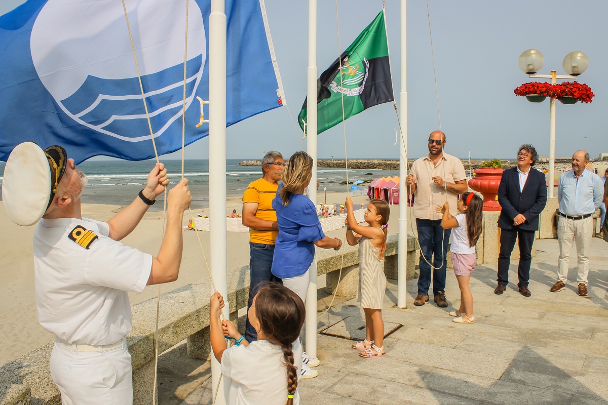 Bandeira Azul da Europa é hasteada em todas as praias marítimas de Caminha